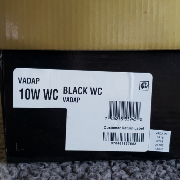 Boots - Picture 7 of 7